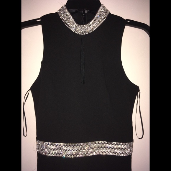 Xtaren Black Jeweled Sleeveless Dress - Picture 2 of 3